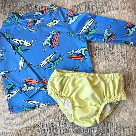 LIKE NEW Baby Swim Set - Picture 1 of 1